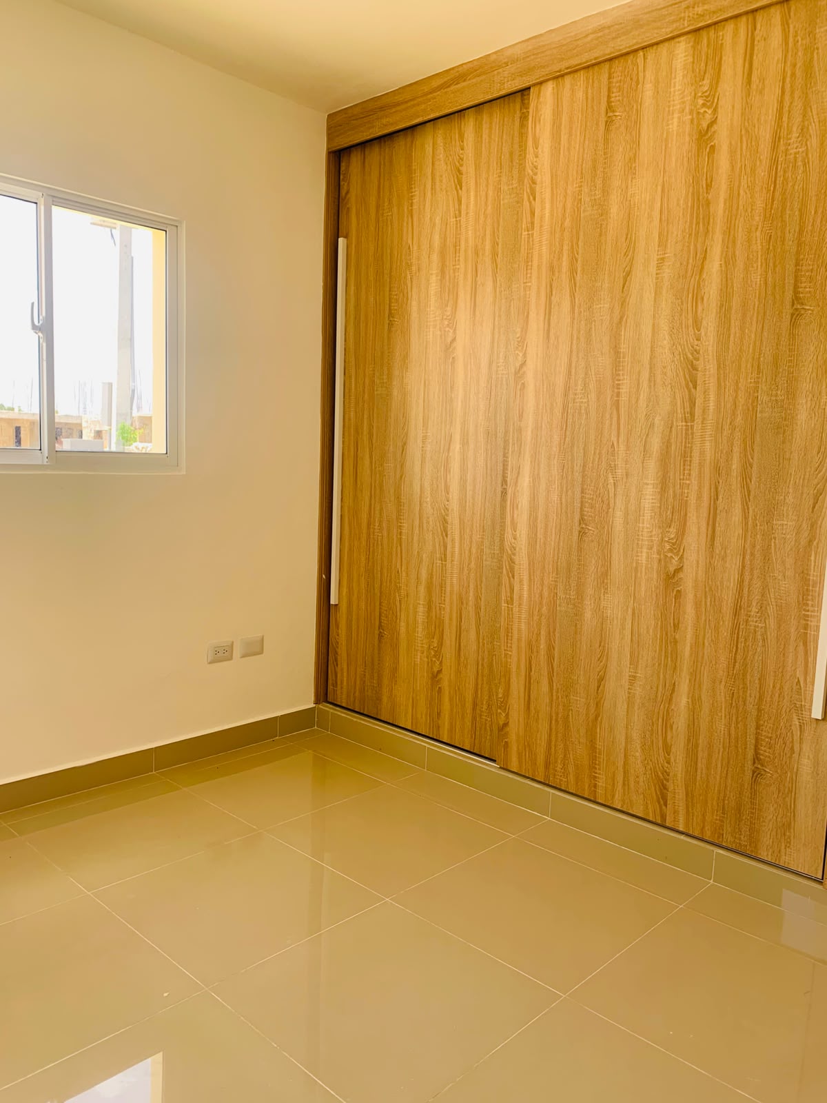 Habitación con clóset